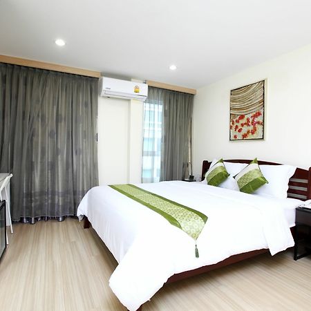Icheck Inn Sukhumvit 22 Bangkok Esterno foto