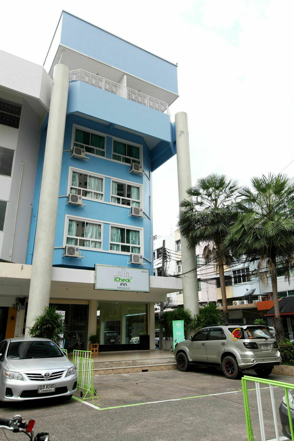 Icheck Inn Sukhumvit 22 Bangkok Esterno foto