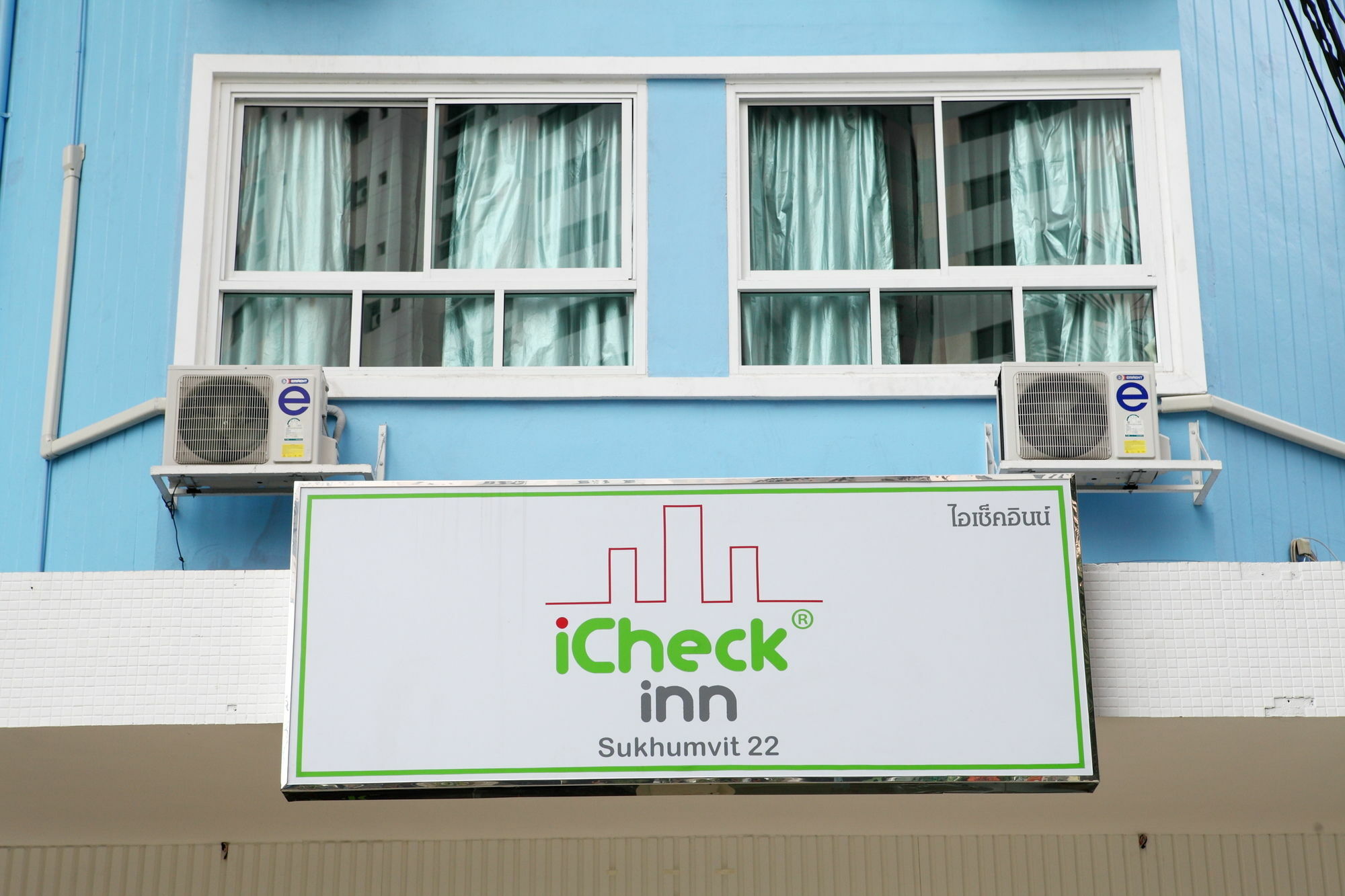 Icheck Inn Sukhumvit 22 Bangkok Esterno foto